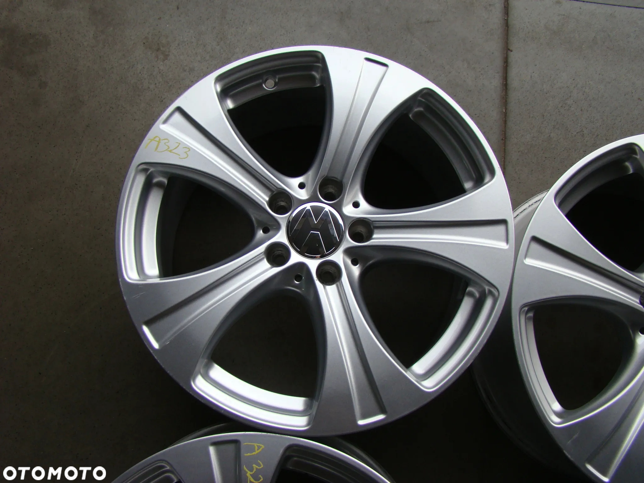 a323 5x112 VW Arteon Tiguan T-Roc Caddy Jetta Touran Passat B7 B8 Alltrack 8jx18 - 2
