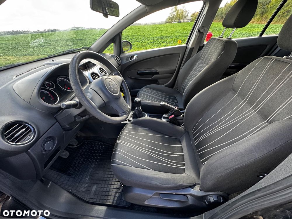 Opel Corsa 2009 photo 4