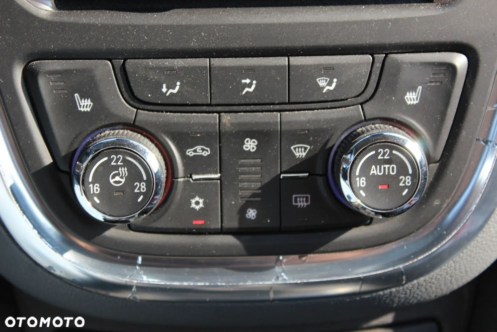 Opel Mokka 1.4 T Cosmo S&S - 23