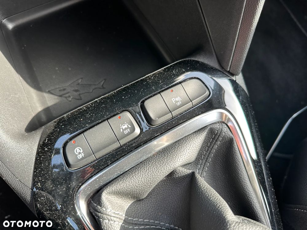 Opel Corsa 1.2 Elegance S&S - 26