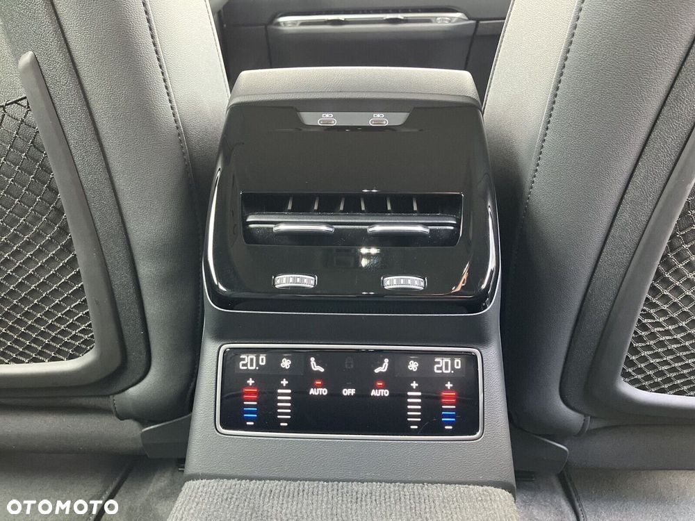 Audi A6 Avant - 18