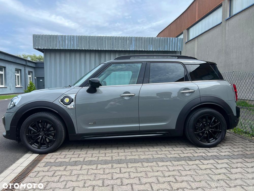 MINI Countryman Cooper SE ALL4 - 8