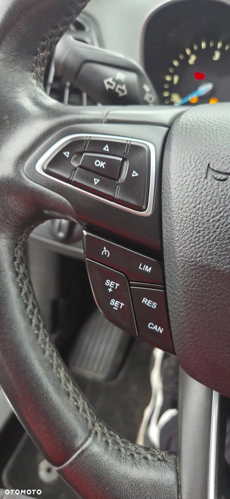 Ford C-MAX 1.5 TDCi Titanium - 24