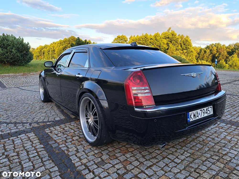 Chrysler 300C - 6
