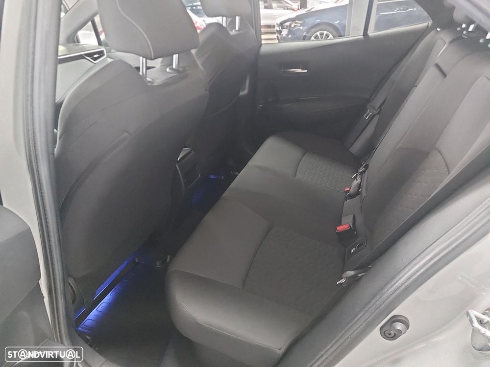 Toyota Corolla 2.0 Hybrid Exclusive - 13