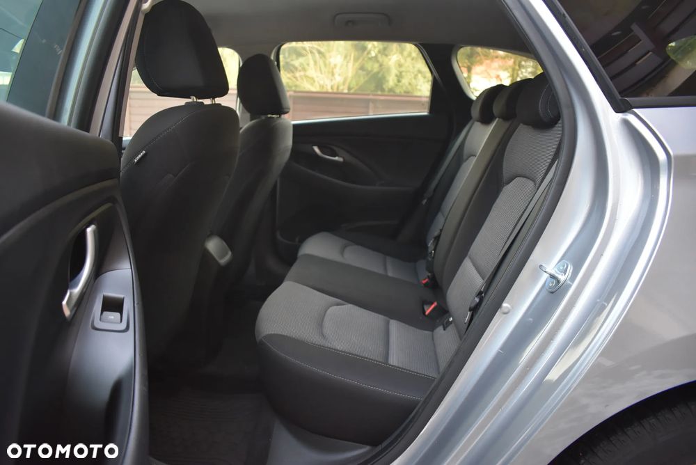 Hyundai i30 1.0 T-GDI Modern - 23