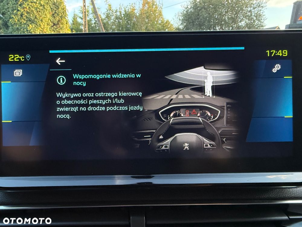 Peugeot 3008 1.6 PureTech HYbrid4 GT S&S EAT8 - 26