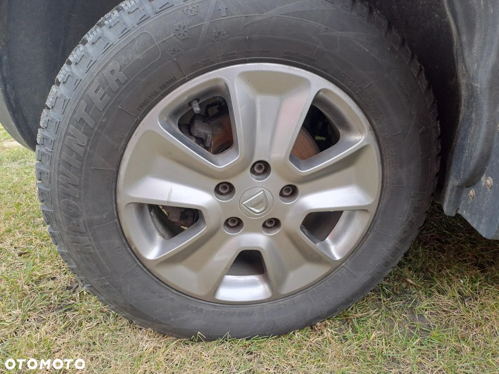 Dacia Duster dCi 110 FAP 4x2 Laureate - 12