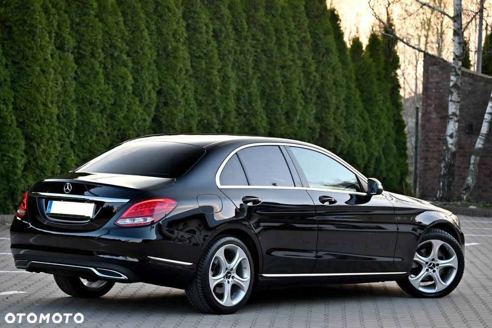 Mercedes-Benz Klasa C 200 Avantgarde - 22