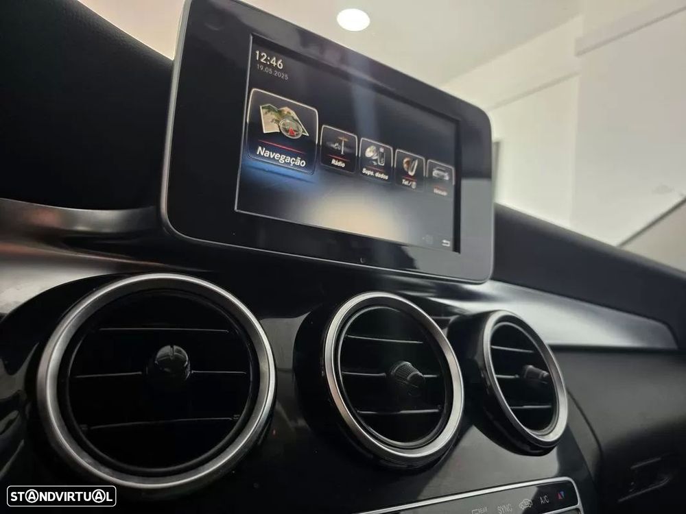 Mercedes-Benz C 200 - 21