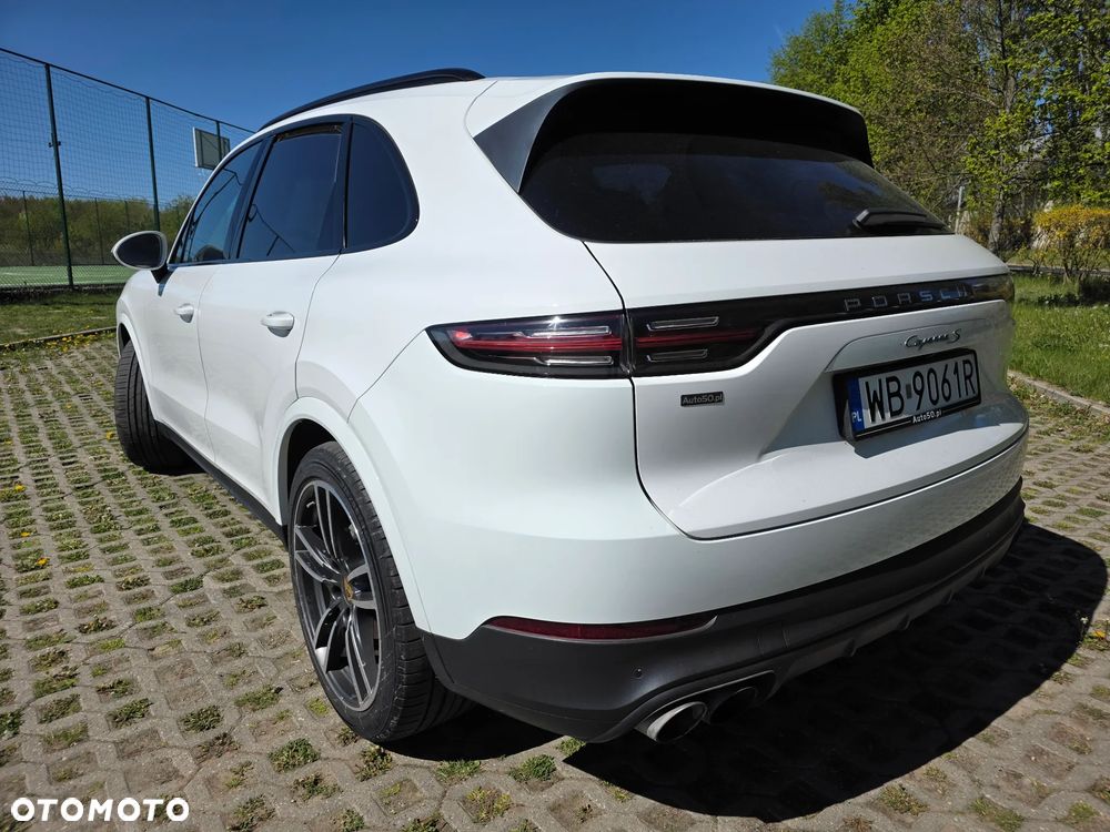Porsche Cayenne S - 5