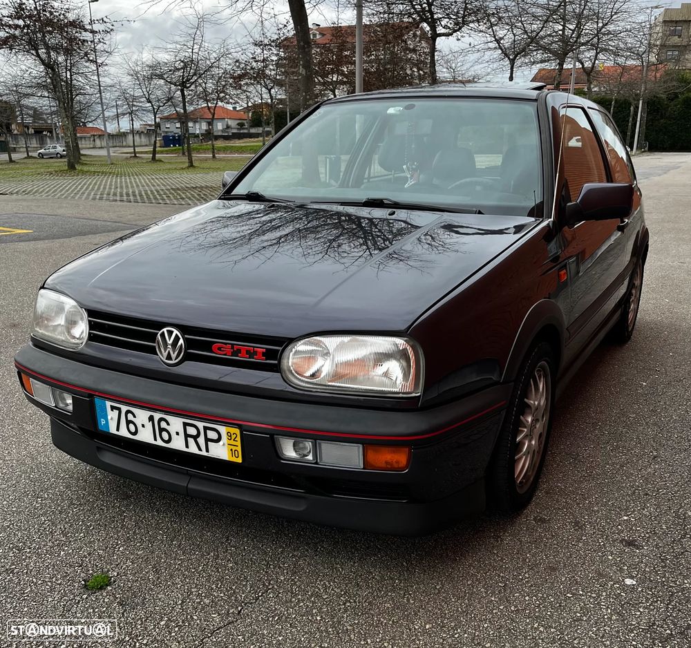 VW Golf 1.8 GTI - 1
