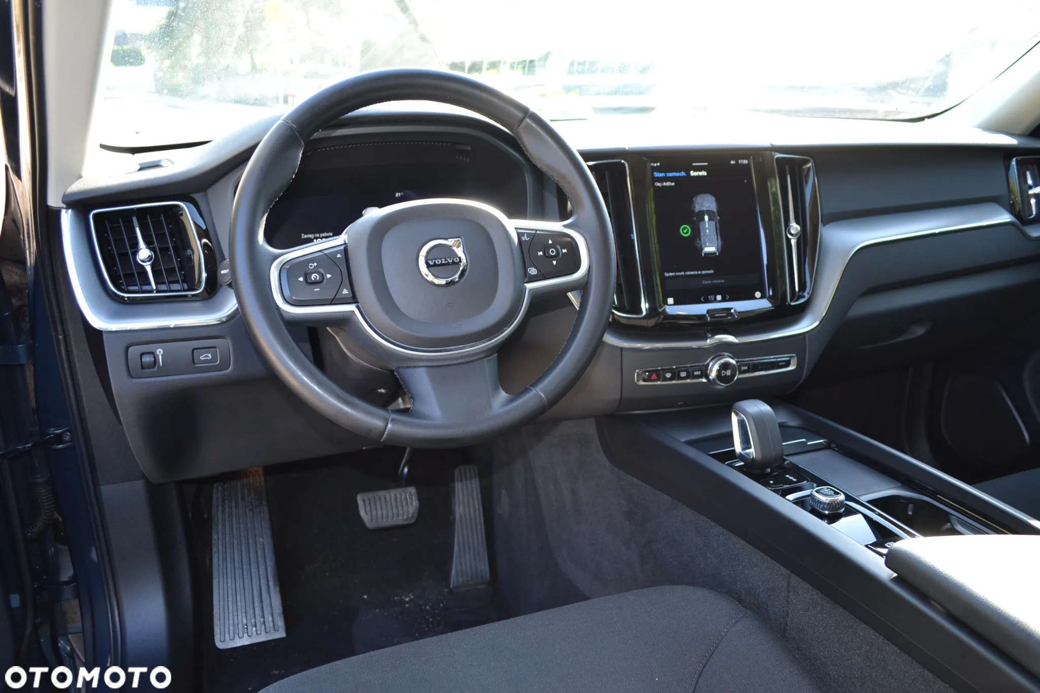 Volvo XC 60 D4 Momentum Pro - 8