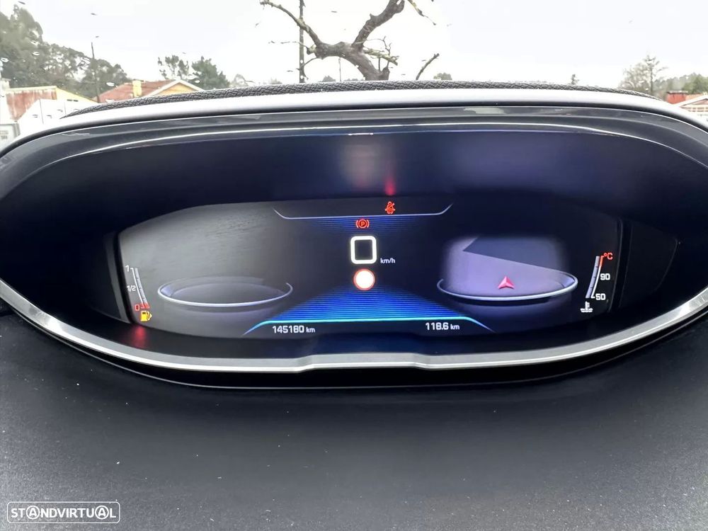 Peugeot 5008 1.2 PureTech Allure Pack - 37