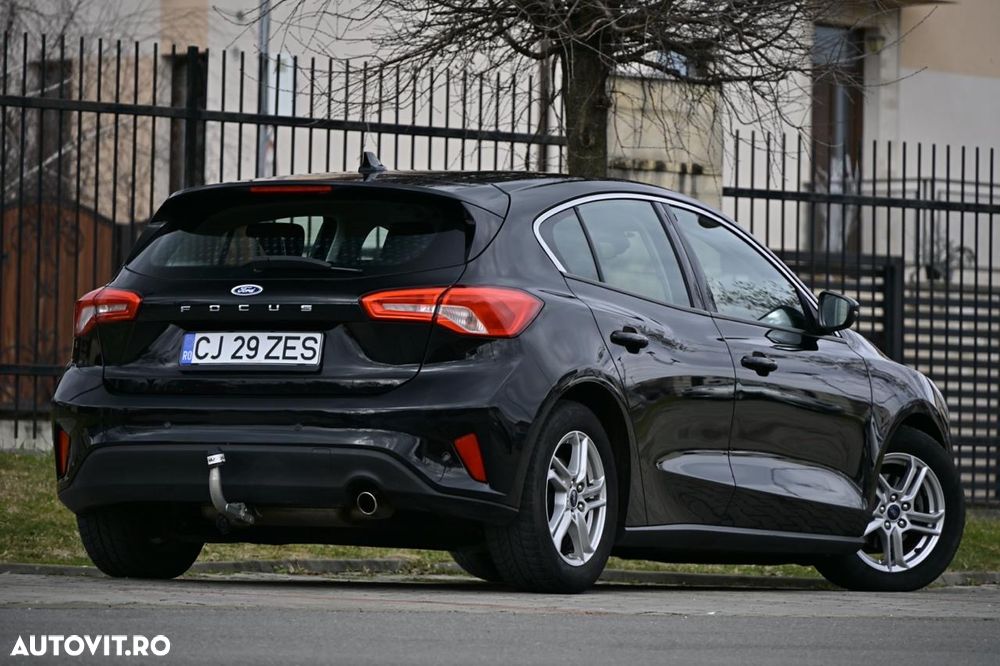 FORD Focus 2019 — imagine 7