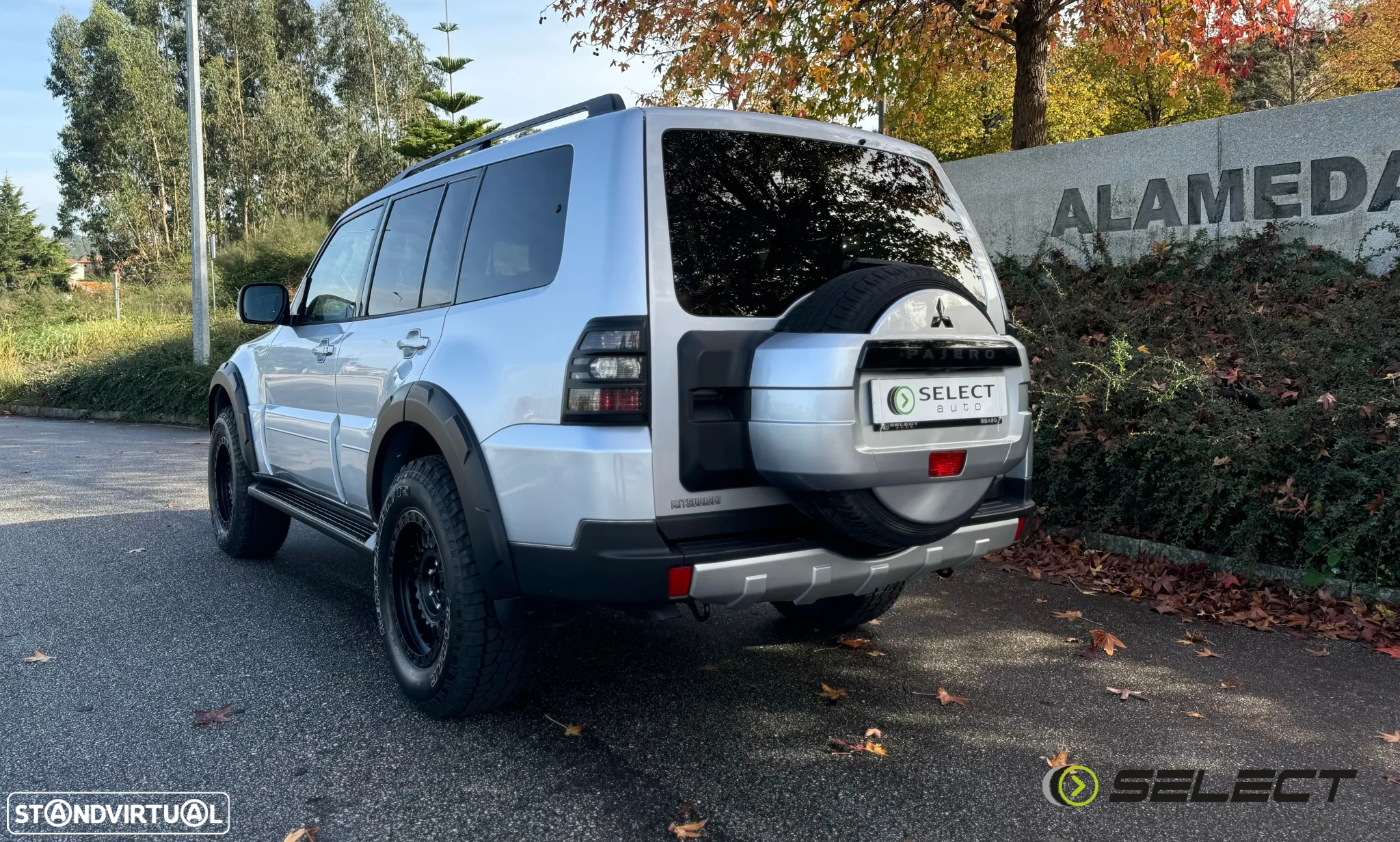Mitsubishi Pajero 3.2 DI-D Intense CA - 20