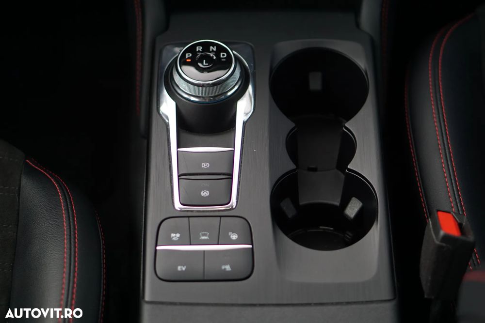 Ford Kuga 2.5 Duratec PHEV ST Line X - 14