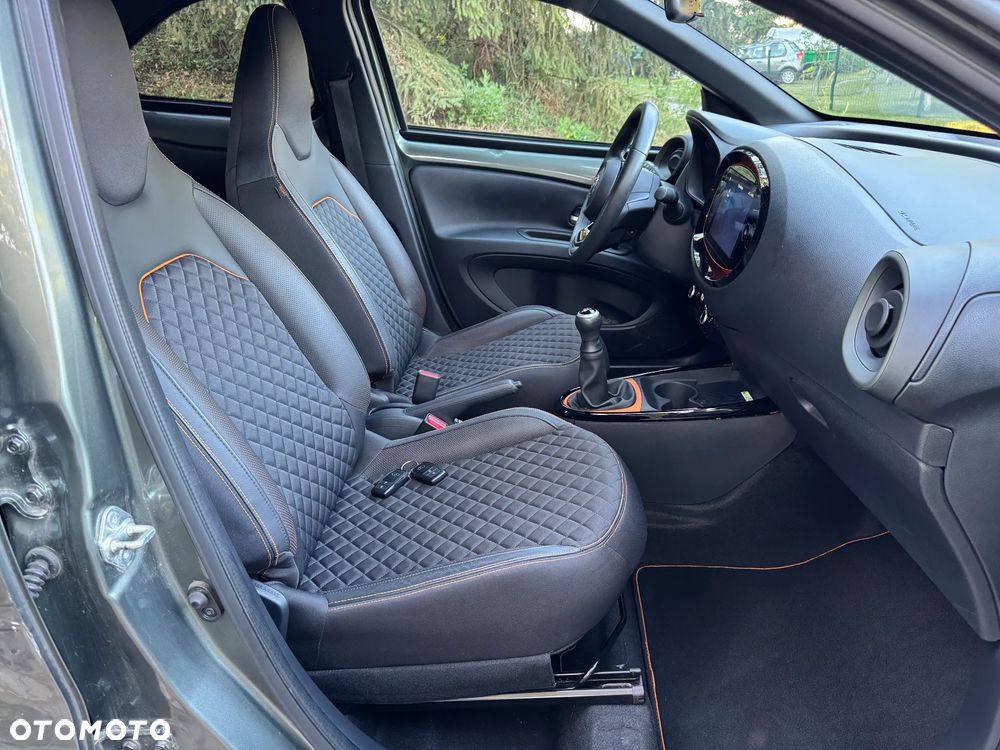 Toyota Aygo X 1.0 VVT-i Limited - 16