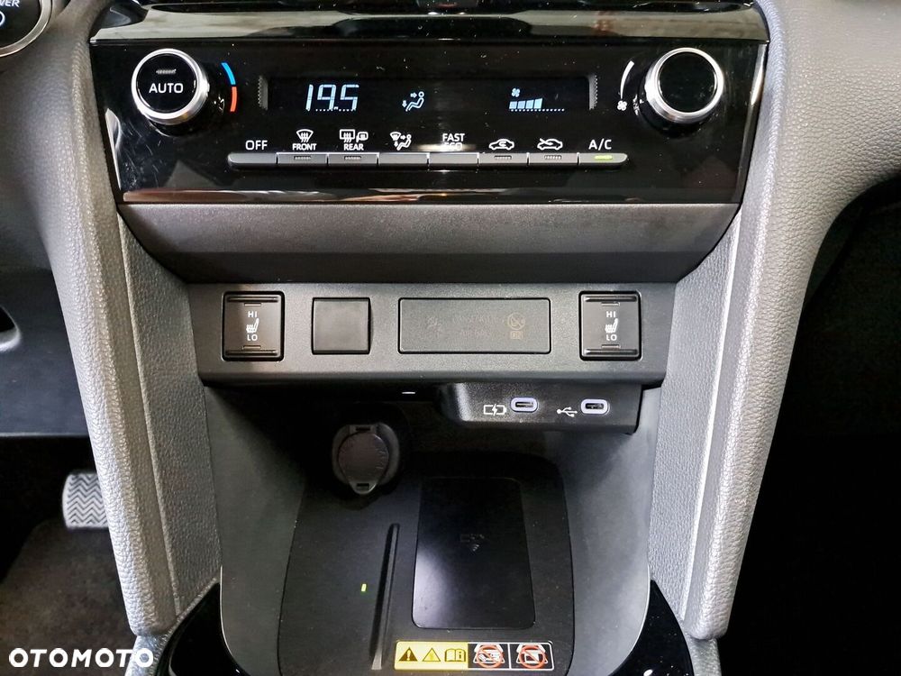 Toyota Yaris Cross Hybrid 1.5 Style - 25