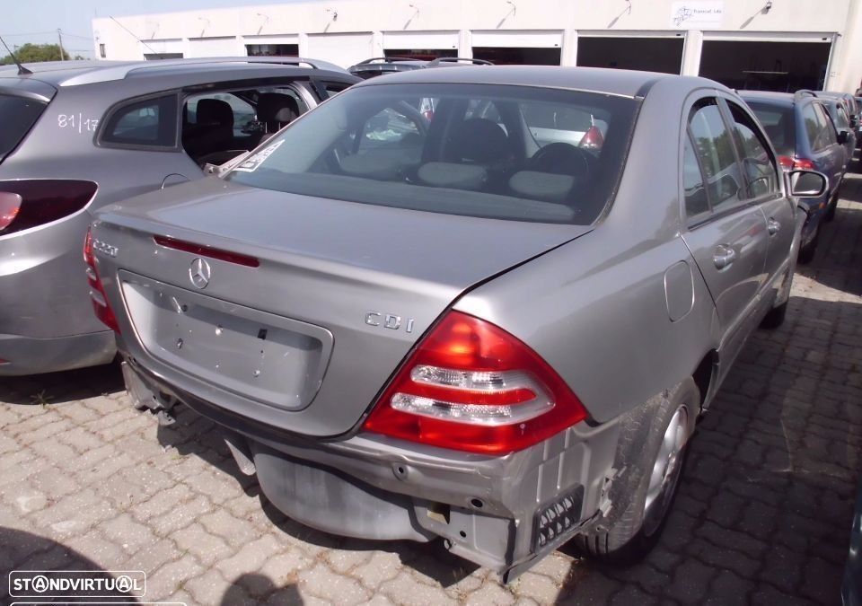 Peças Mercedes-Benz Class C(W203) 2000 a 2007 - 23