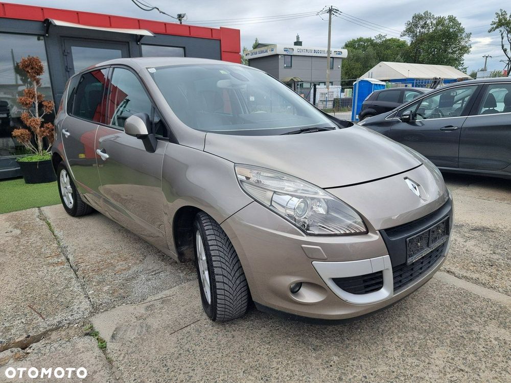 Renault Scenic 2.0 16V Privilege X-Tronic CVT - 3