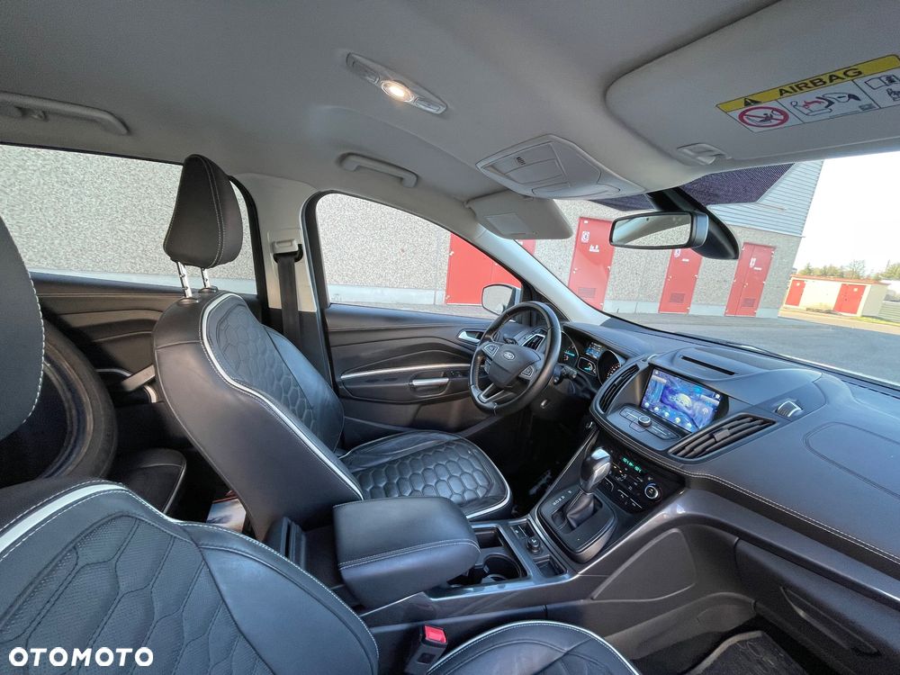 Ford Kuga Vignale 2.0 TDCi AWD - 12