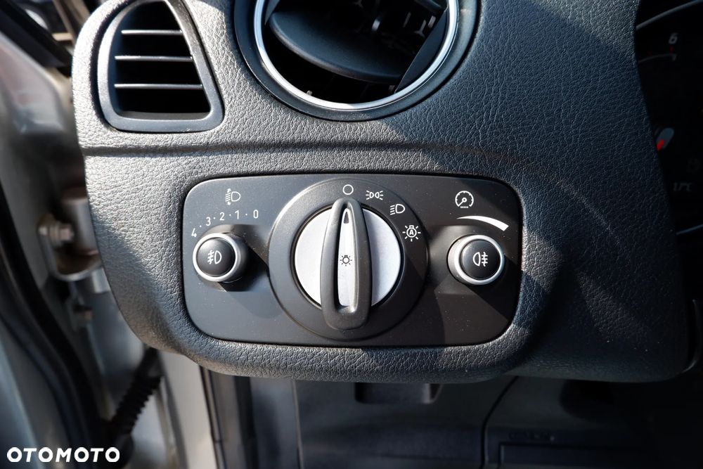 Ford S-Max 2.0 TDCi DPF Titanium - 14