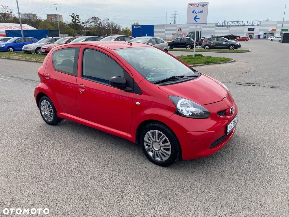 Toyota Aygo City - 2