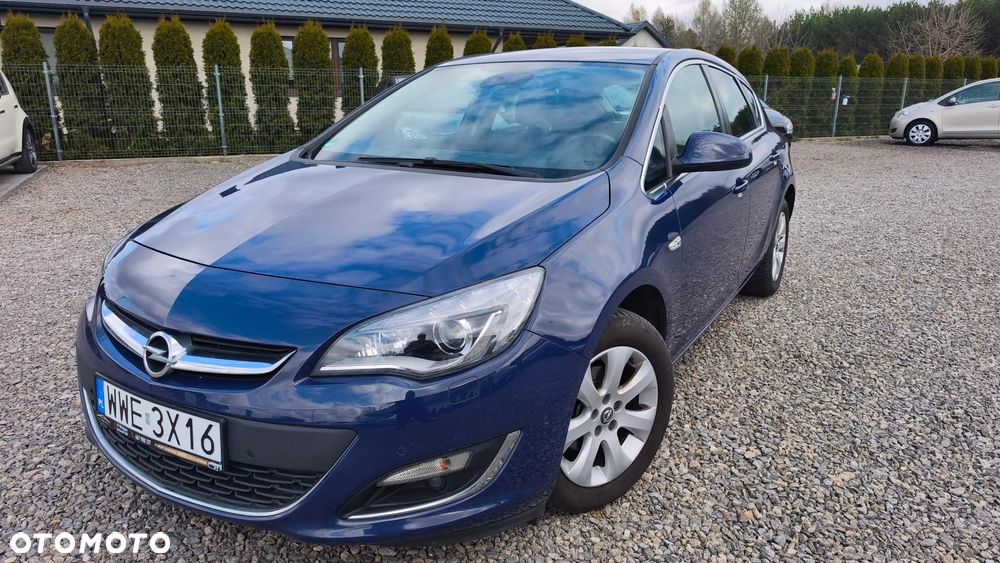 Opel Astra 1.6 Design Edition - 3