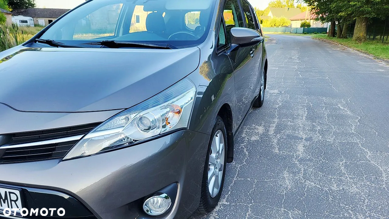 Toyota Verso 1.6 5-Sitzer Edition S+ - 6