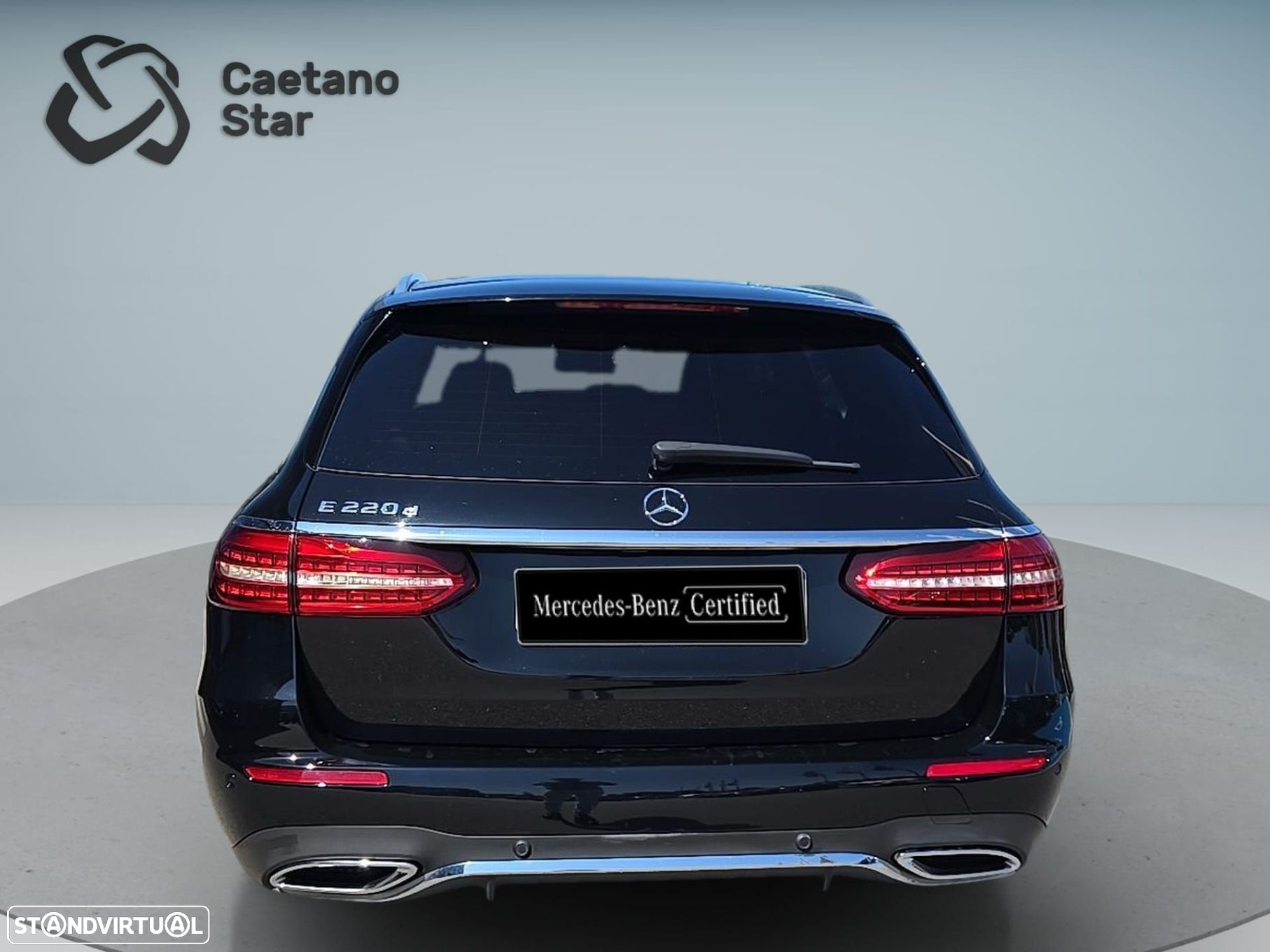 Mercedes-Benz E 220 d AMG Line 7L - 8