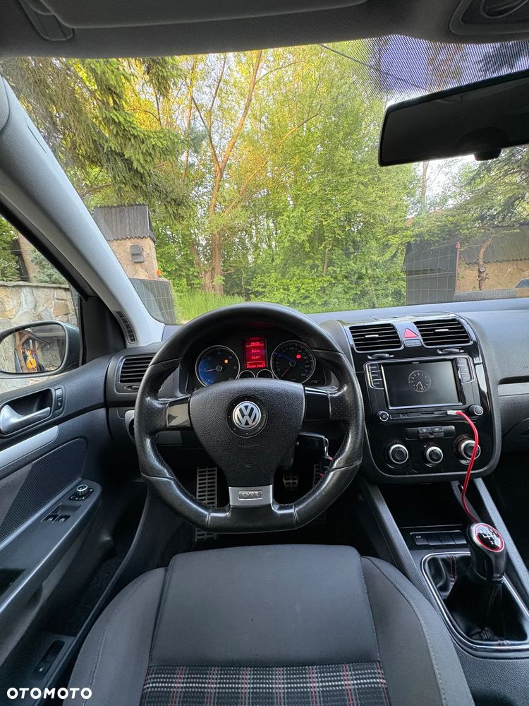 Volkswagen Golf 1.9 TDI Sportline - 20