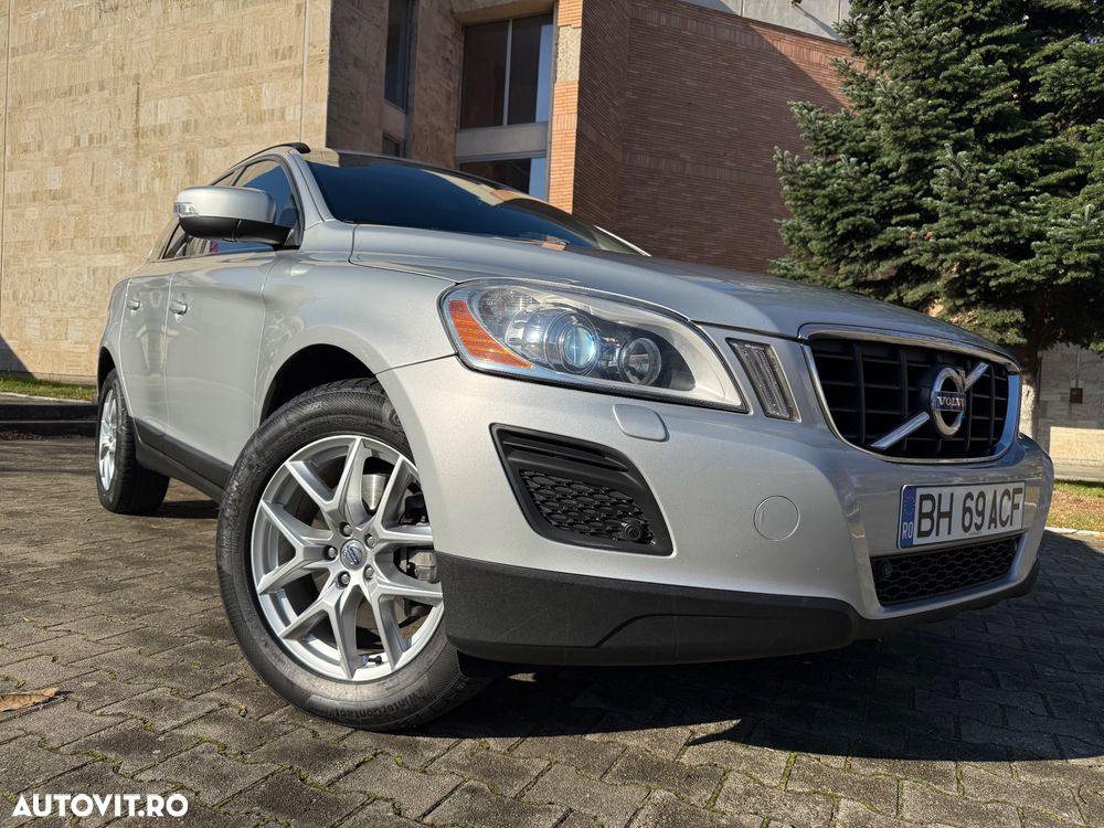 Volvo XC 60 D4 Momentum - 7