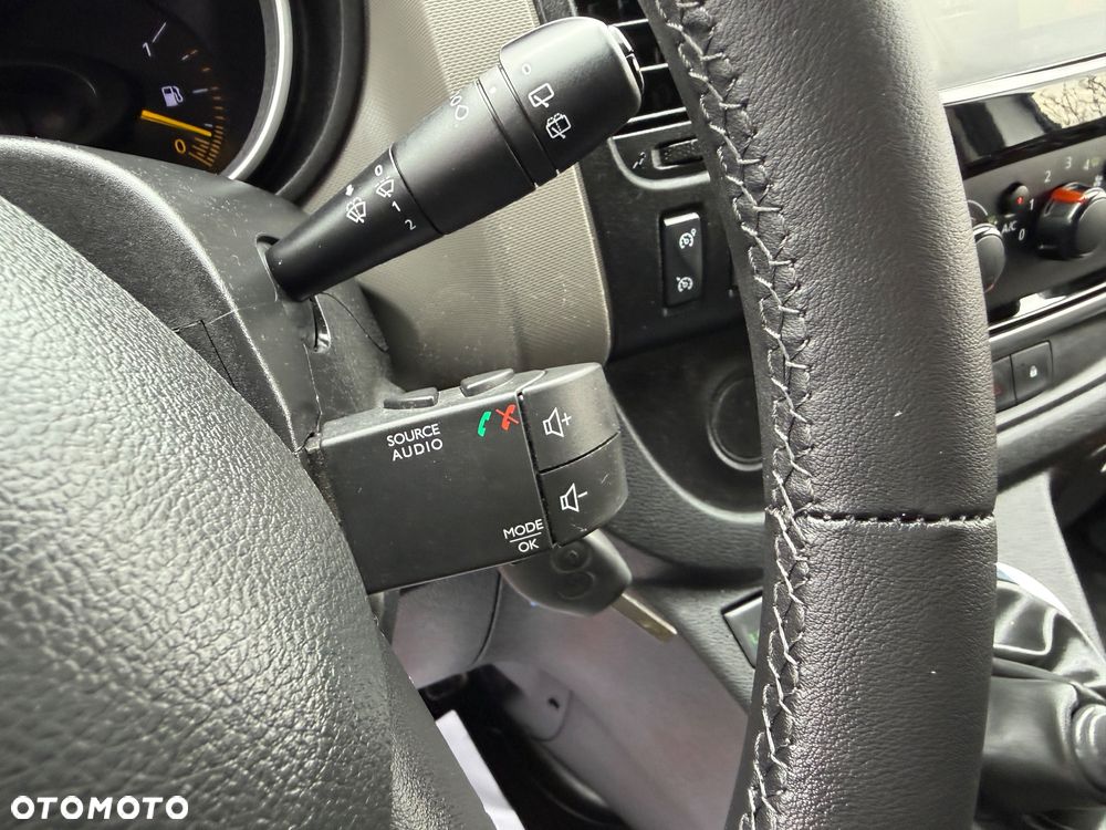 Renault Trafic L2H1 Long - 30