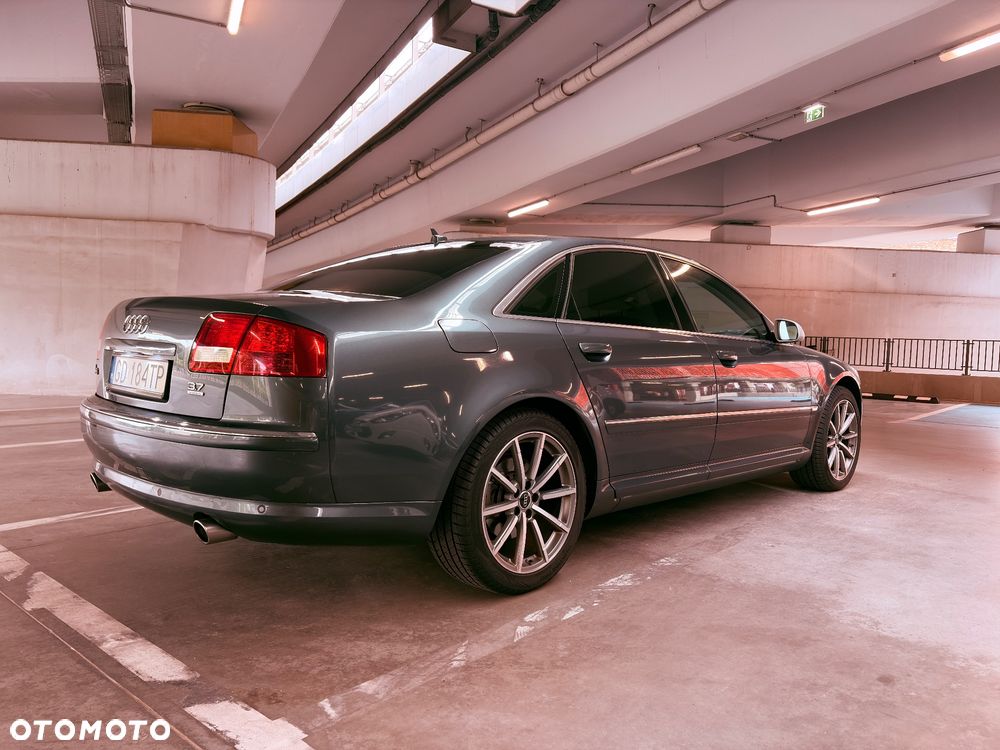 Audi A8 - 3