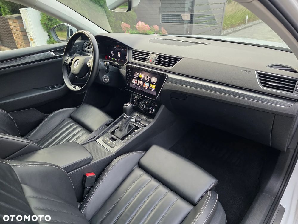 Skoda Superb 1.4 TSI DSG Sportline - 21