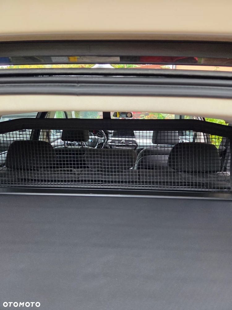 BMW Seria 5 520d - 14
