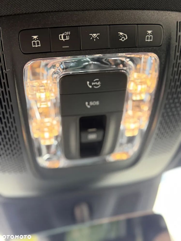 Mercedes-Benz EQB 250 AMG Line - 23