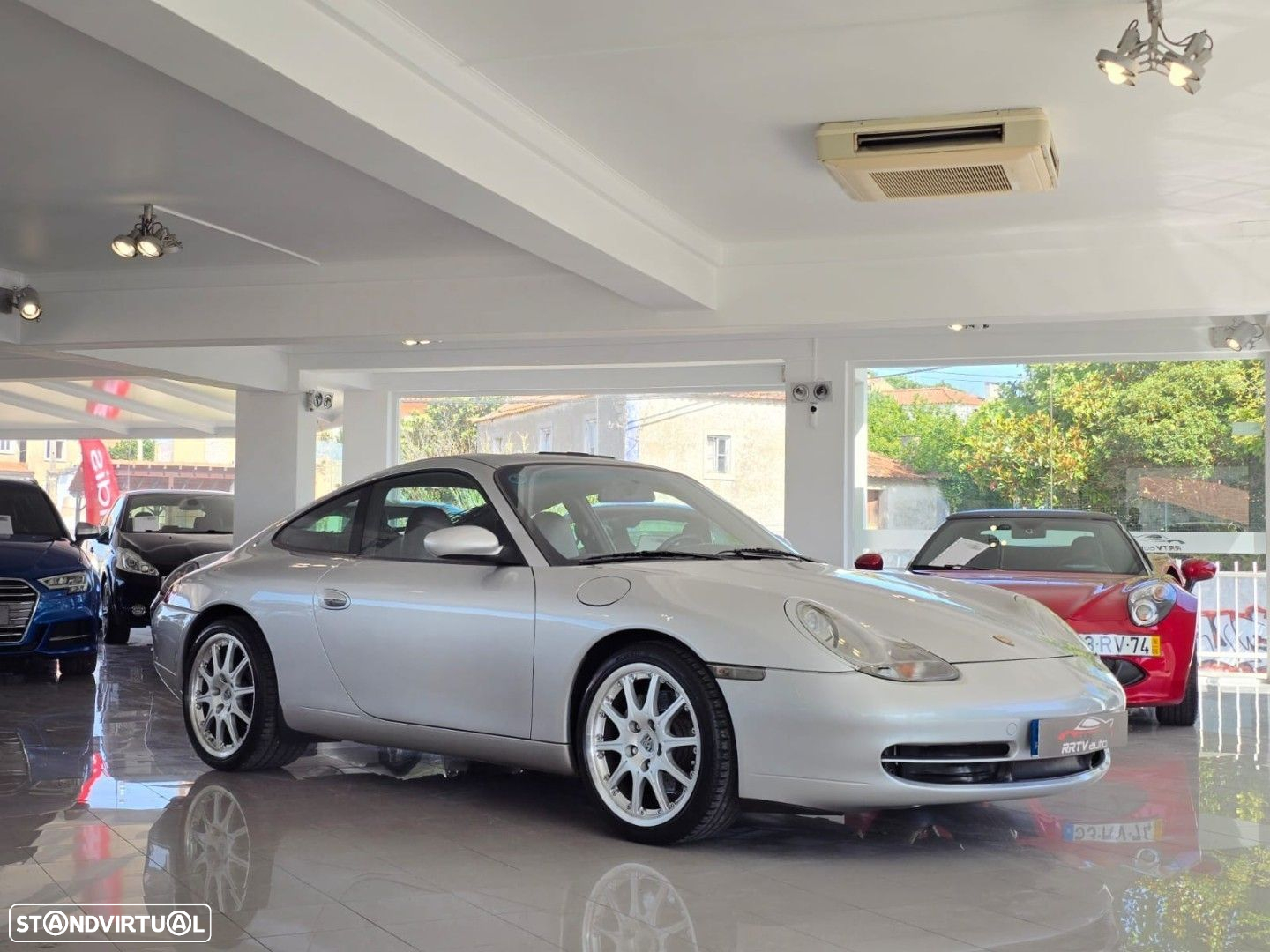 Porsche 911 (996) Carrera 4 Coupé - 9
