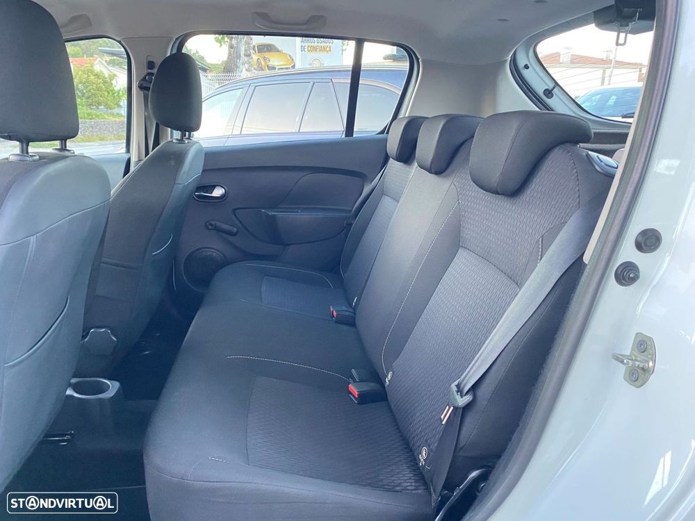 Dacia Sandero 1.0 SCe Comfort - 11