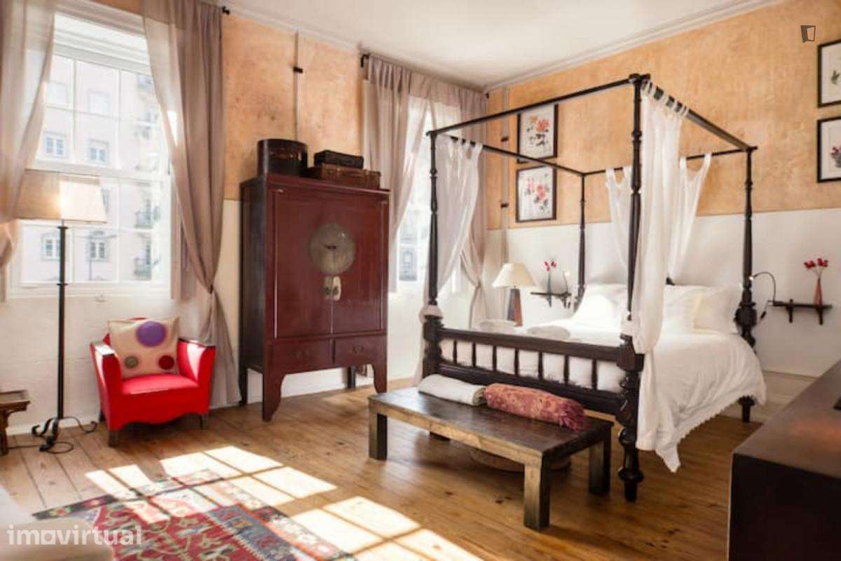 Apartamento com 2 quartos - localizado em Santo Ildefonso Porto - Grande imagem: 4/22