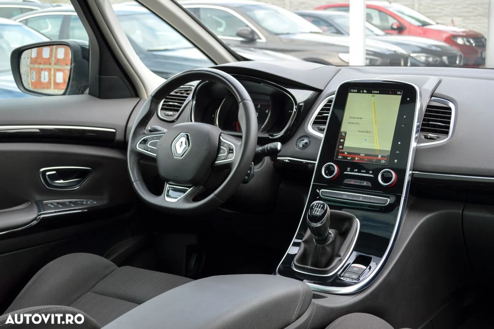 Renault Espace Energy dCi 130 Business - 4