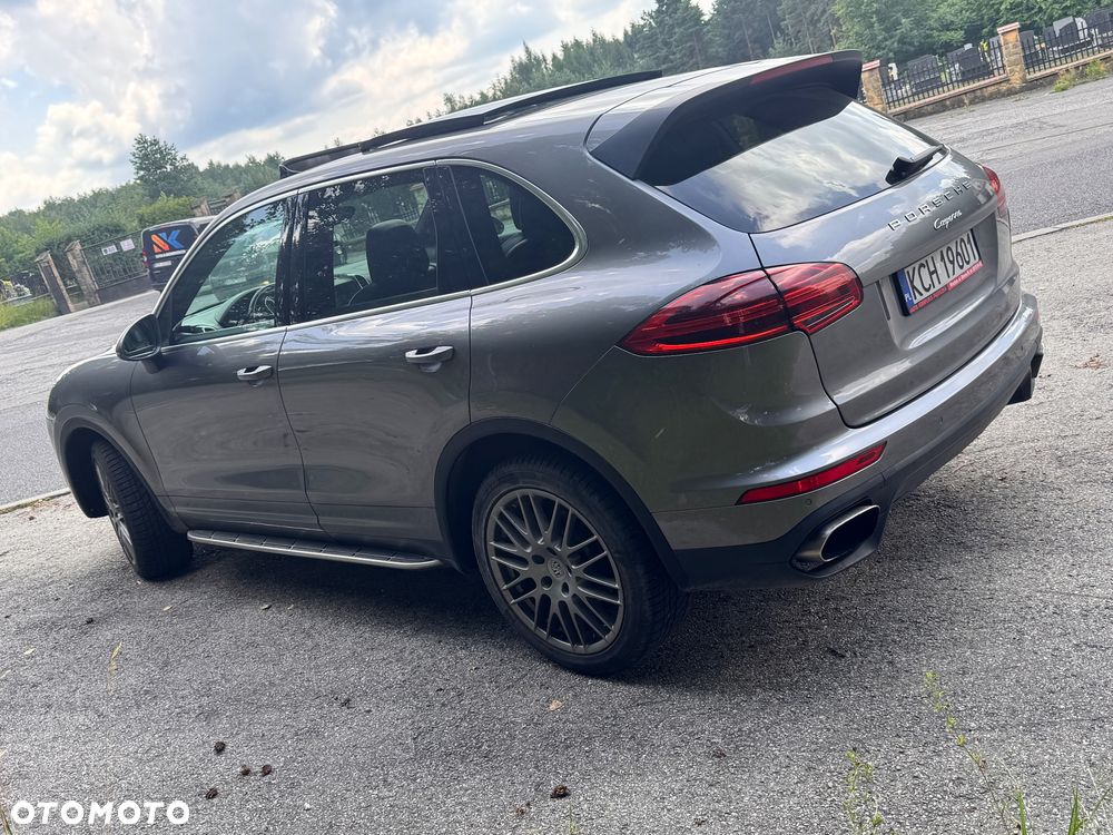 Porsche Cayenne Diesel Platinum Edition - 5