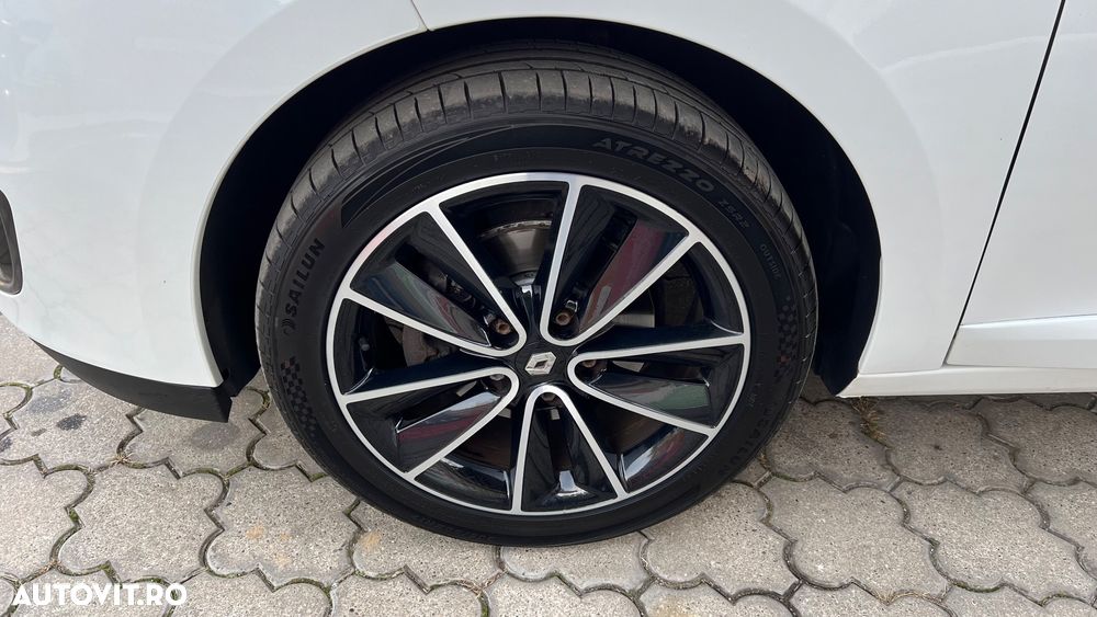 Renault Megane - 25