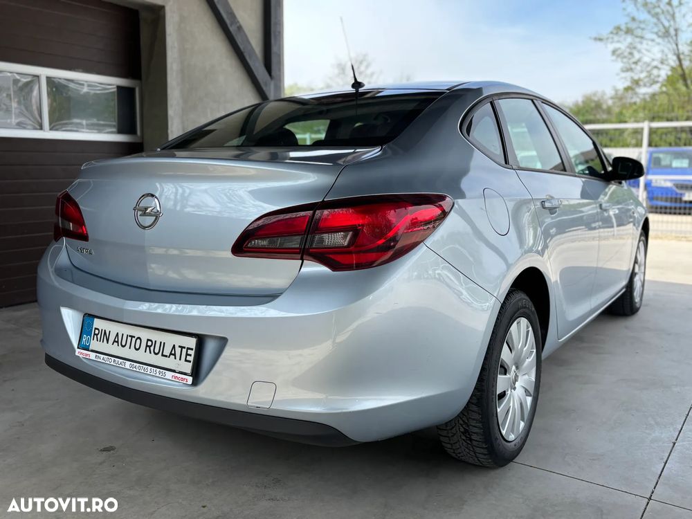 Opel Astra 1.6 TWINPORT ECOTEC Active - 8