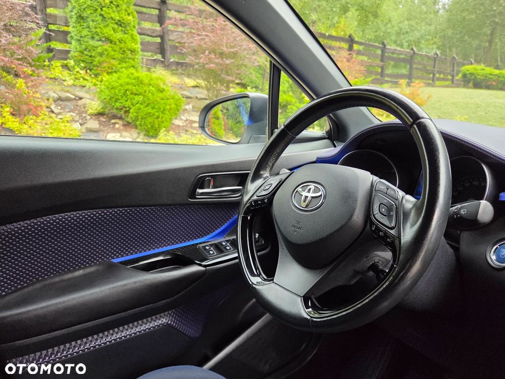 Toyota C-HR Style Selection - 23