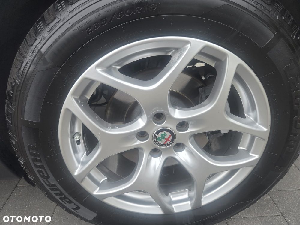 Alfa Romeo Stelvio 2.0 Turbo Super Q4 - 11