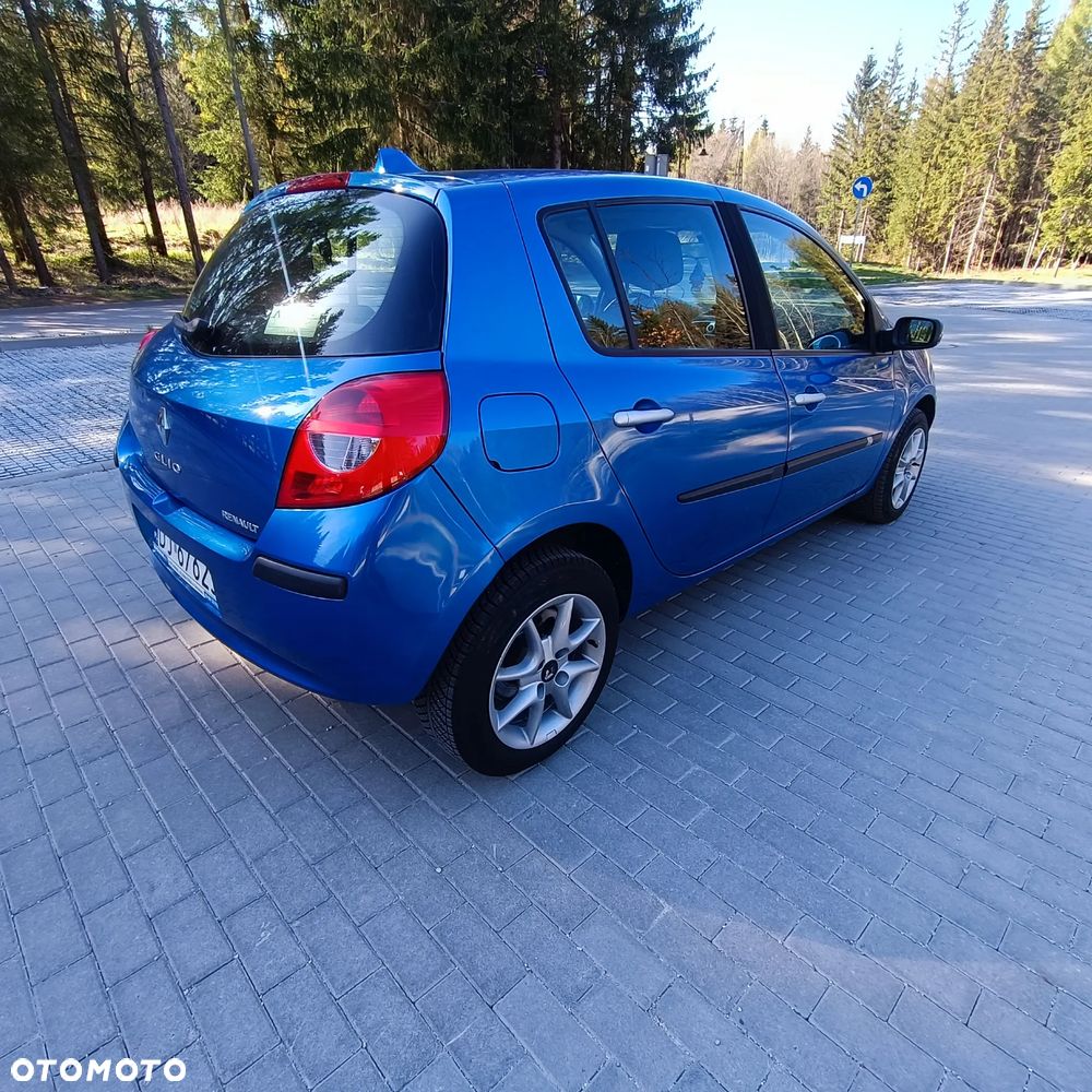 Renault Clio 1.6 16V Extreme - 6