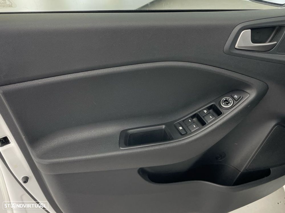 Hyundai i20 1.0 T-GDI Style DCT - 17