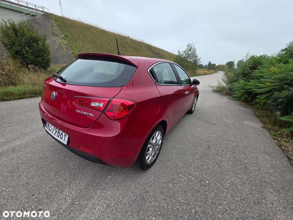 Alfa Romeo Giulietta 1.6 JTDM - 7